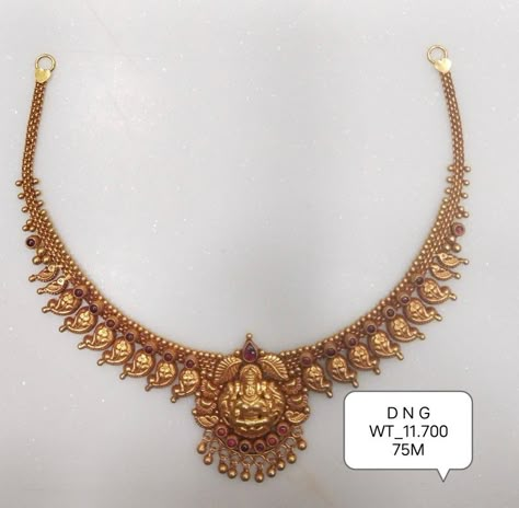 10grams Gold Necklace Designs, Short Necklace Designs Gold, 20grams Gold Necklace Designs, Short Gold Necklace, Pretty Gold Necklaces, Indian Gold Necklace Designs, Indian Gold Necklace, Mango Necklace, Simple Necklace Designs