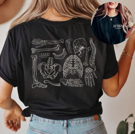 X Ray Shirt Ideas, Rad Tech Shirt Designs, Radiology Shirts Ideas, Rad Tech Shirt, Mri Tech, Xray Tech Gifts, Radiology Shirts, Skeleton Tshirt, Meme Shirts