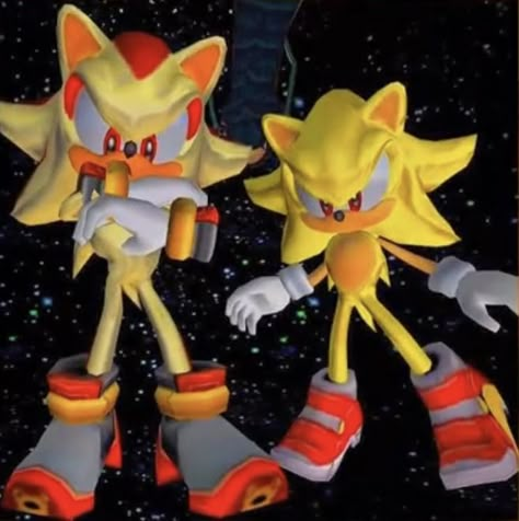 Golden Sonic, Sonic Pfp, Noxus League Of Legends, Pfp Y2k, Super Shadow, Shadow Sonic, Y2k Pfp, Sonic Adventure 2, Retro Gaming Art