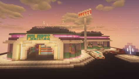 Minecraft 80s Build, Minecraft 80s House, Minecraft Arcade Building, 80s Minecraft Builds, Retro Minecraft Builds, Minecraft Arcade Ideas, Minecraft Mall Ideas, Minecraft Space Build, Minecraft Strip Club Ideas