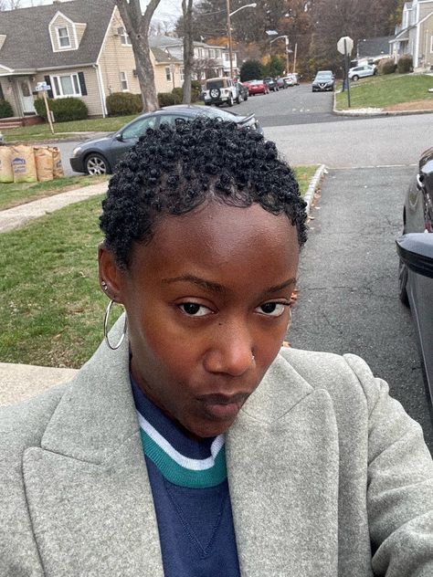 Twa Afro, Chop Hairstyles, Big Chop Hairstyles, Big Chop Natural Hair, Short Natural Haircuts, Short Natural Curly Hair, Cute Natural Hairstyles, Natural Curly Hair Cuts, Twa Hairstyles