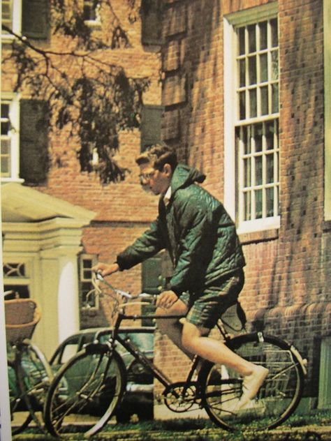 Take Ivy, Aesthetic 60s, Ivy Fashion, College Boys, Preppy Men, Ivy League Style, Mood Images, Ivy Style, Ralph Lauren Style