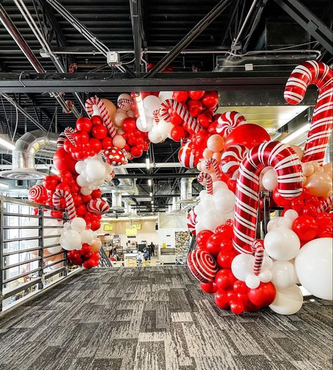 Candy Cane Lane Theme, Candy Cane Christmas Party, Fun Christmas Party Ideas, Giant Candy Cane, Christmas Balloon Decorations, Candy Cane Lane, Work Christmas Party, Holiday Party Themes, Giant Candy