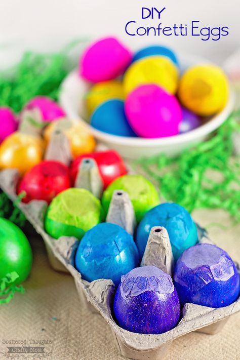 Learn How to make Confetti Eggs (cascarones):  There's not much more fun than cracking an egg full of confetti over someone's head!  Here's a tutorial on how to make your own DIY Confetti Eggs. Pasteurized Eggs, How To Make Confetti, Filled Eggs, Confetti Eggs, Diy Confetti, Crafty Mom, Easter Egg Dye, Easter Eggs Diy, Healthy Work Snacks