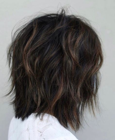 Easiest Hairstyle To Maintain, Short Spunky Haircuts, Layered Thick Hair, Shoulder Length Curly Hair, Choppy Haircuts, Thick Hair Styles Medium, Short Shag Haircuts, Textured Haircut, Fine Straight Hair