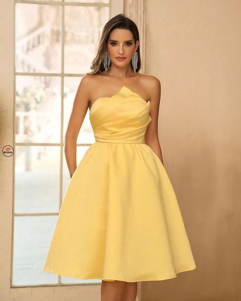 https://dengss.clothing/dengss-elegant-simple-charming-exquisite-style-womens-yellow-satin-gown-with-bust-pad-lulong-to-prevent-exposure-cascading-pleat-decoration-high-waist-a-line-umbrella-hem-mid-length-suitab/?feed_id=2991324&_unique_id=66848ec21dafd&utm_source=Instagram&utm_medium=28dengss&utm_campaign=FS%20Posteronline%20clothing77.88Color: YellowPattern Type: PlainType: A Line, Fit and FlareDetails: Backless, Cut Out, ZipperNeckline: StraplessSleeve Length: SleevelessLength: Knee Lengt... Midi Wedding Dress, Chic Outerwear, Yellow Satin, Womens Prom Dresses, Sequin Bodycon Dress, Womens Cocktail Dresses, Satin Gown, Denim Mini Dress, A Line Gown