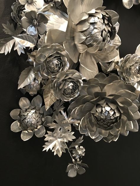 Metallurgy Aesthetic, Prada Wedding, Steel Aesthetic, Metallic Flowers, Metal Embossing Art, Embossing Art, Lady Aesthetic, Wedding Veil Vintage, Tin Can Art