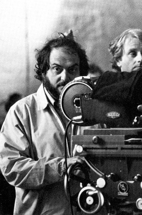 Stanley Kubrick on the set of Barry Lyndon. Spartacus. Clockwork Orange. Lolita. 2001 Space Odyssey. Barry Lyndon, Fritz Lang, Movie Directors, Movie Projector, I Love Cinema, Leyte, Space Odyssey, Clockwork Orange, Movie Director