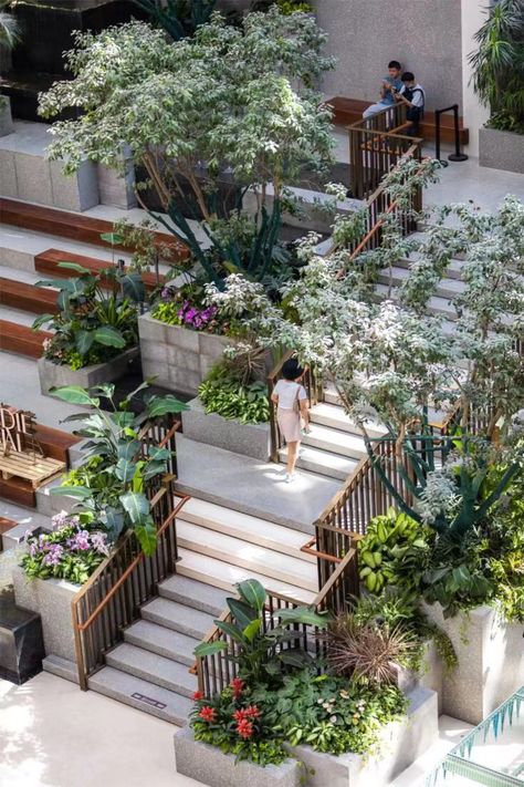 Landscape Stairs Architecture, Outdoor Stair Design, Outdoor Stairs Design, Outside Stairs Design, Outdoor Restaurant Patio, Terraced Landscaping, Atrium Design, Landscape Stairs, Commercial Landscape