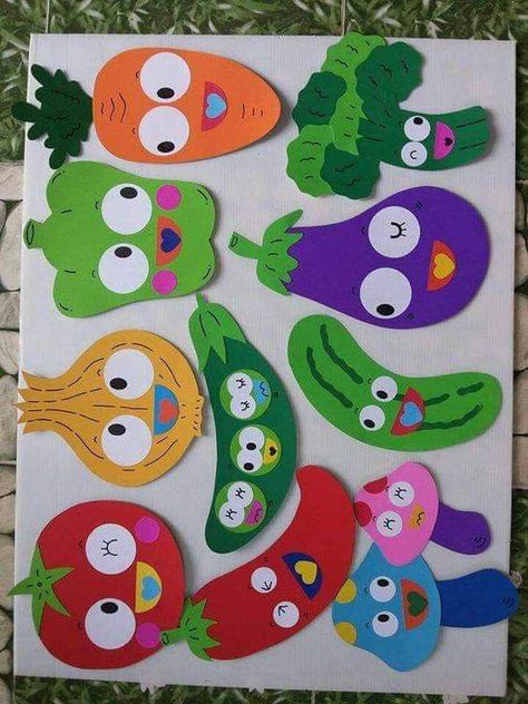 Vegetable Crafts, Fruit Crafts, Funny Children, School Board Decoration, Creativity Ideas, Preschool Classroom Decor, Art And, Preschool Art Activities, Board Decoration