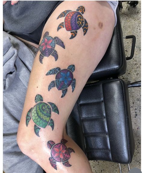 Hawaiian Turtle Tattoos, Turtle Tattoo Ideas, Tortoise Tattoo, Tattoos About Mom, Turtle Tattoos, Hawaiian Turtle, Sea Turtle Tattoo, Shell Tattoos, Turtle Tattoo Designs