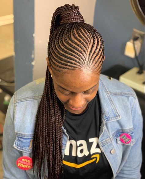 Ponytail Carrot Hairstyle, Unique Braided Ponytail Hairstyles, Small Braided Ponytail, Poney Tale Hairstyle Braids, Unique Braided Ponytail, Braided Ponytail Black Hair, Cornrows With Box Braids, Lemonade Braids Hairstyles, Cornrows Braids For Black Women