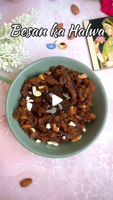 Harshita Choudhary on Instagram: "Aapka favourite Halwa konsa hai?😍😋
My favourite has to be this yummy Besan ka
Halwa, so easy and quick to make!
.
Ingredients-
🔺1 cup/ 100gram Besan/ Gram flour 
🔺1 cup/ 100ml Ghee/ Clarified butter 
🔺1/4th cup/ 25gram Sooji/ Semolina
🔺1/2cup/ 50-65gram Cheeni/ Sugar
🔺3-4tsp Doodh/ Milk
🔺1.5 cup water
🔺1/4th tsp Elaichi powder/ Cardamom powder
🔺Dry fruits of your choice
🔺2tsp extra Ghee (optional)
.
This quantity is enough to serve 3-4 people.
.
.
Keep following @yummy_tummy25 for more such recipes.
.
.
#besankahalwa #halwarecipe #foodfood #foodieforever #easyrecipes #halwalove #halwapuri #northindianfood #recipeoftheday #foodgram #foodphotography #recipereels #foodreels #bornoninstagram #desikhana #indianfood #sweetslove" Besan Ka Halwa Recipe, Besan Ka Halwa, Interesting Recipes, Gram Flour, Cardamom Powder, Dry Fruits, Clarified Butter, 4 People, Sweets Recipes