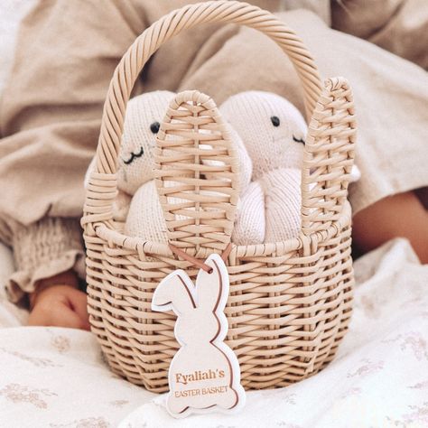 🐣 Hop into Easter with style! 🎁 Enjoy 20% off ALL gifts online when you spend over $100 with code AFTERPAY20 🌷 From personalised Easter treats to unique goodies, Pip and Willow's Easter collection is perfect for making memories your little ones will cherish! 🐰 Don't miss out - shop now! #eastergifts #personalisedgifts #afterpayday #sale #hardtofind Easter Bunny Gifts, Easter Gift Tag, Easter Buckets, Personalized Easter Gifts, Personalized Easter Bunny, Bunny Gifts, Wooden Tags, Bunny Designs, Personalized Easter