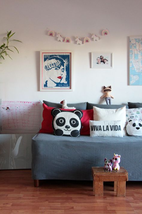 Viva La Vida, Textiles, Throw Pillows, Pillows, Bed, Instagram