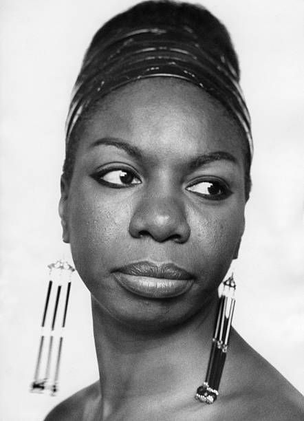 1,380 Nina Simone Photos and Premium High Res Pictures - Getty Images Nina Simone Art, Las Vegas Pictures, Trailer Decor, Soul Singers, Caricature Artist, Vintage Black Glamour, Tattoo Project, Nina Simone, Aesthetic People