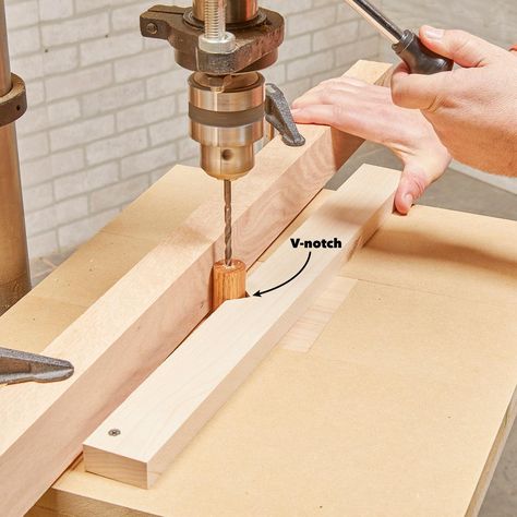 drill press Sanding Tips, Router Table Fence, End Table Plans, Outdoor Woodworking Projects, Woodworking Jigsaw, Drill Press Table, Assembly Table, Drill Presses, Unique Woodworking