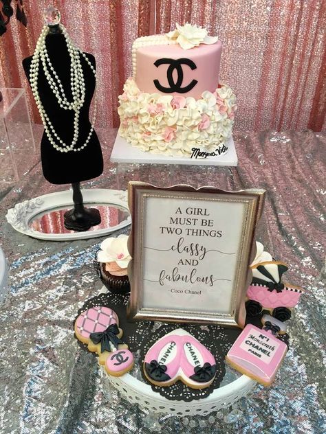 Baby Monze's fancy Chanel Birthday Party Decoration, Coco Chanel Birthday Party, Coco Chanel Birthday, Chanel Baby Shower, Chanel Birthday Party, Chanel Cake, Chanel Birthday, Chanel Party, Paris Theme Party