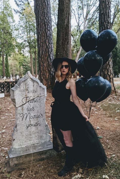 30th birthday. Halloween. Funeral. Graveyard Birthday Photoshoot, Goth 40th Birthday, Rip Thirties Party, 30th Birthday Photoshoot Graveyard, Rip To My 30s Photoshoot, Rip To My Twenties Party, Rip 20s Birthday Party Outfit, Goth 30th Birthday, Rip 40th Birthday