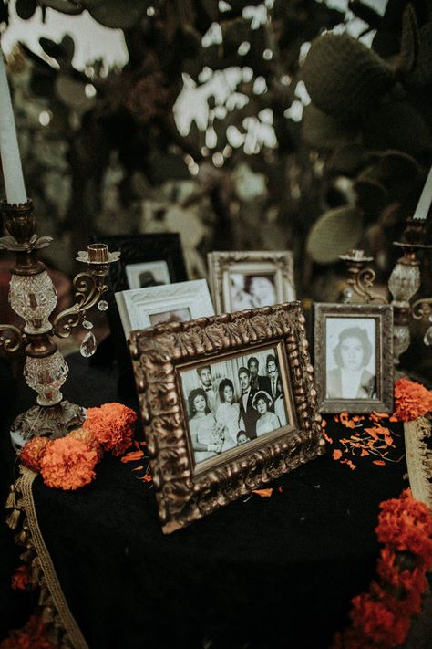 Photos Of Passed Loved Ones Wedding, Ofrenda Table Wedding, Black And White Ofrenda, Wedding Ofrenda Ideas, Ofrenda At Wedding, Ofrenda For Wedding, Dia Los Muertos Wedding, Dia De Muertos Wedding Ideas, Moody Mexican Wedding