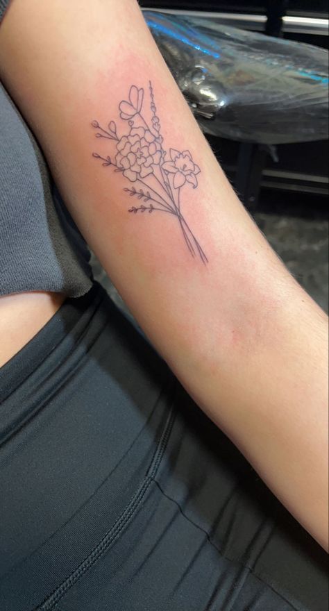 #flower #dainty #tattoo Tattoo Right Above Inner Elbow, Bicep Bouquet Tattoo, Flower Bouquet Tattoo Inner Arm, Year Tattoo On Back Of Arm, Inner Arm Bouquet Tattoo, Tattoo On Upper Arm For Women, Medium Size Flower Tattoos, Fine Line Wildflower Bouquet Tattoo, Wildflower Tattoo Bicep