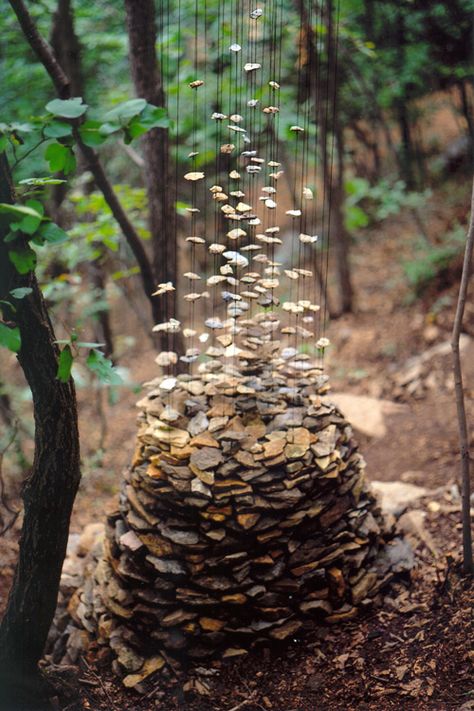 Gravity-Defying Land Art by Cornelia Konrads Cornelia Konrads, Andy Goldsworthy, Art Pierre, Patio Diy, Bed Diy, Furniture Bed, Earth Art, Anna White, Art Installation