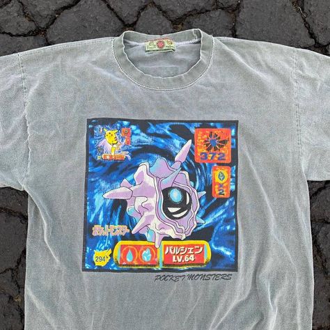 90s Pokemon, Vintage Pokemon, Pokemon Shirt, Pokemon Shirts, Pokemon Pocket, Geek Shirts, Streetwear Inspo, Men's Tops, Pocket Monsters