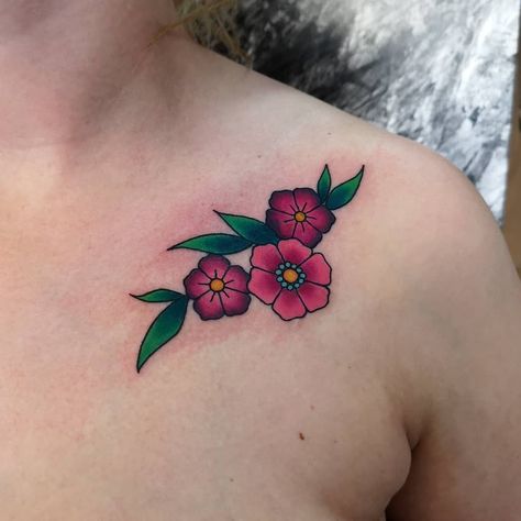 Magenta Tattoo, American Traditional Tattoos Flower, Pink Flower Tattoos, Lisa Tattoo, Colorful Sleeve Tattoos, Tree Tat, Colorful Flower Tattoo, Cuff Tattoo, Coverup Tattoo