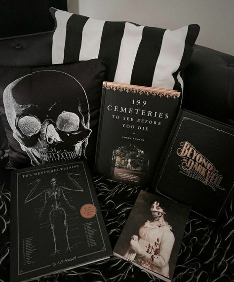 Gothic Decor Bedroom, Gothic Books, Dark Home Decor, Goth Home, Goth Home Decor, Unread Books, Goth Decor, Witch Aesthetic, Goth Aesthetic