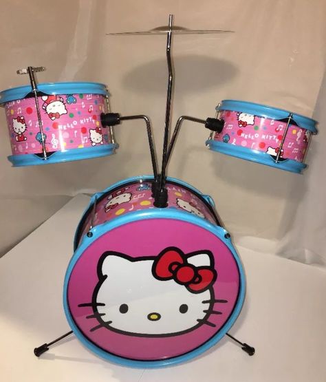 Hello Kitty Guitar, Esp Guitars, Percussion Drums, Cool Electric Guitars, Band Kid, Drum Kit, Friends Characters, Hello Kitty Pictures, Getting Back Together