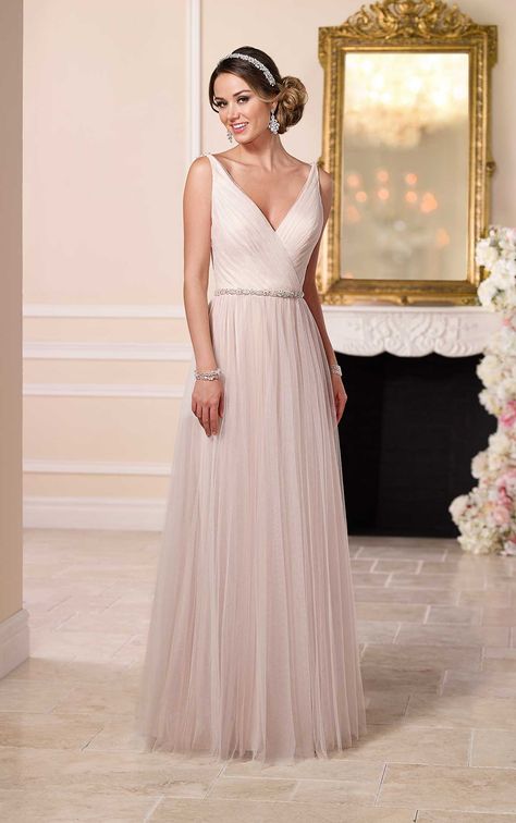 This French Tulle over Matte-side Lavish Satin sheath wedding dress from Stella York features a sexy plunging neckline, low back, and a flowing tulle skirt. See more. Alyne By Rita Vinieris, Stella York Dresses, Stella York Style, Sheath Bridal Gown, Flowy Wedding Dress, Rita Vinieris, Stella York Bridal, Stella York Wedding Dress, Wedding Dress Gallery