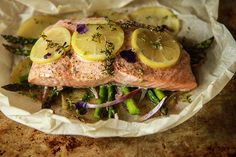 salmon | Search Results | Heather Christo Salmon In Parchment, Parchment Paper Recipes, Papillote Recipes, Cook Salmon, Fish Dinner Recipes, How To Cook Fish, Fish Dinner, Just Bake, Cooking Salmon