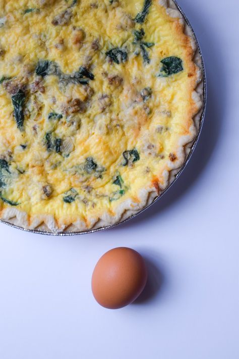 Sausage, Spinach, and Gouda Quiche Sausage Recipes Breakfast, Gouda Quiche, Gouda Cheese Recipes, Easy Sausage Recipes, Eggplant Recipes Easy, Sausage Spinach, Quiche Recipes Easy, Breakfast For A Crowd, Spinach Quiche