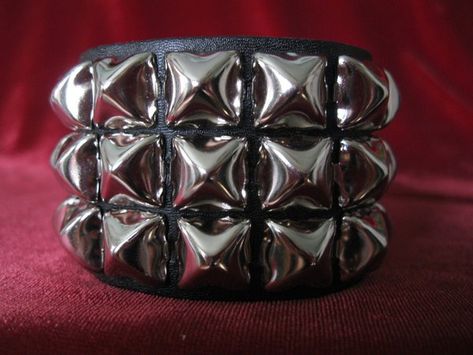 Pyramid Bracelet, Scene Punk, Studs And Spikes, Spike Bracelet, Lace Bracelet, Snap Fasteners, Leather Silver, Pyramid, Real Leather