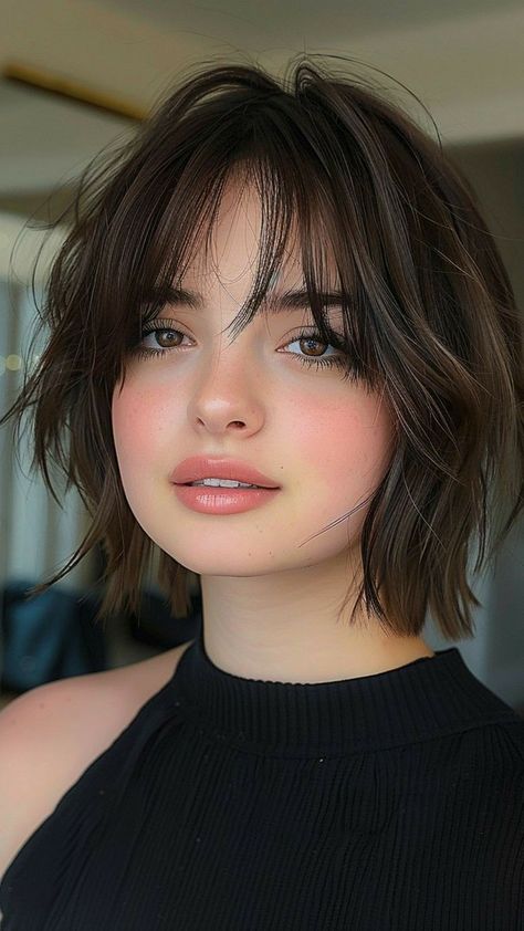 Short Womens Haircuts For Round Faces, Big Round Face Hairstyles, Short Haircut With Bangs For Round Faces, Unique Short Haircut For Women, Cute Haircut For Round Faces, Short Elegant Haircut, Short Haircut Thick Hair Round Face, Short Hair Chubby Girl, Short Hair Women With Bangs