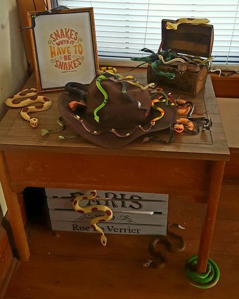 Indiana Jones Party Ideas, Indiana Jones Trunk Or Treat, Jumanji Party, Indiana Jones Theme, Indiana Jones Birthday, Indiana Jones Birthday Party, Indiana Jones Party, Egyptian Party, Indiana Jones Films