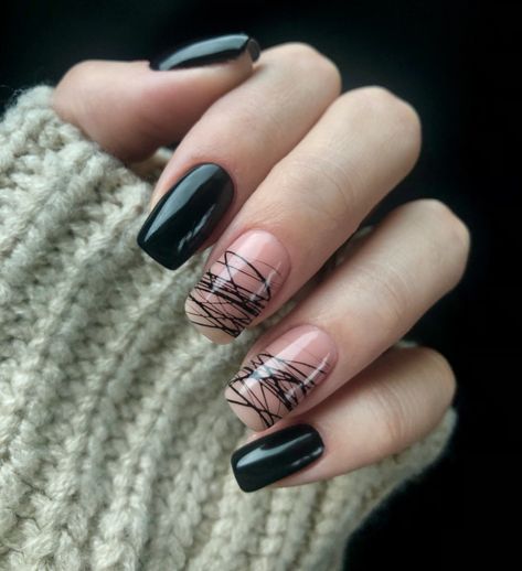 Black and nude nails with spider gel. Spooky nails idea. Spider Effect Nails, Black Design Gel Nails, Black Nail Art With Gems, Gel Black Nails Ideas, Black Nails Minimalist, Black Spider Gel Nail Designs, Black Simple Nail Ideas, Short Black Nail Designs Gel, Spooky Gel Nails