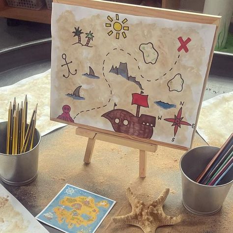 Demi Owens ✨ on Instagram: "Treasure Maps 🗺️ Inspiration from @miss_e_early_years . . . #eyfs #eyfsideas #eyfsinspiration #eyfsteachers #eyfscontinuousprovision #passioninprovision #eyfsprovisionshare #chooseplaylearn #earlyyears #earlyyearsteacher #allaboutearlyyears #magicofprovision" Maps Eyfs, Eyfs Pirates, Dinosaurs Eyfs, Eyfs Nursery, Early Years Teacher, Pirate Treasure Maps, Continuous Provision, Outdoor Play Spaces, Dramatic Play Area