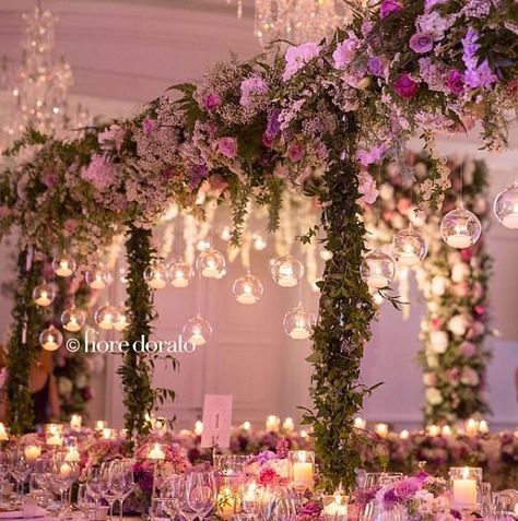 12 fresh inspirations for long, banquet-style wedding tables Wedding Banquet, Long Banquet Tables Wedding, Wedding Banquet Table, Garden Wedding Reception, Hydrangea Centerpiece, Wedding Design Decoration, Silver Table, Pretty Dessert, Banquet Tables