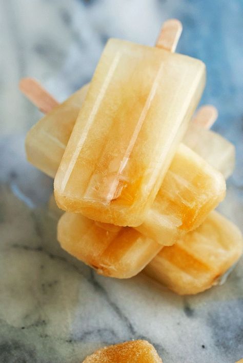 Summer Popsicle Recipes, Crystallized Ginger, Popsicle Party, Healthy Popsicles, Popsicle Recipes, Ginger Beer, Foodie Recipes, Ice Cream Cake, Frozen Desserts