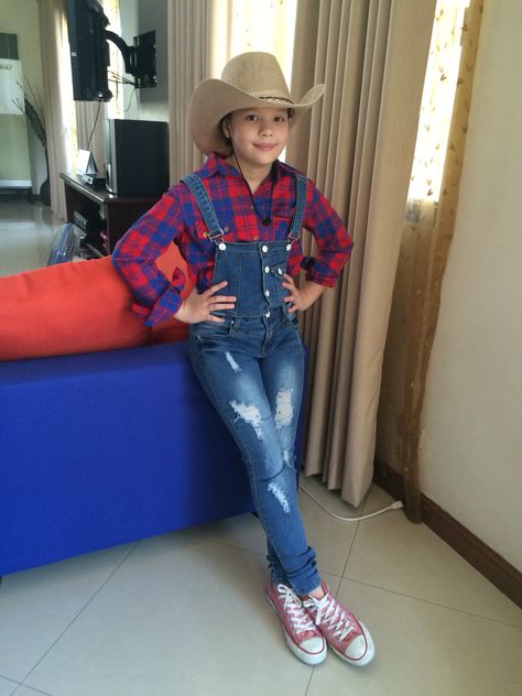 Farmer Ally!😊❤️😊  #farmer #schoolparty #plaid #converse #stripes #denim #jumper #kidscostumes #distressed #jeans Farmer Outfit Kids, Farmer Clothes, Plaid Converse, Square Pumpkin, Farmer Outfit, Denim Jumper, School Parties, Farm Girl, Put Together