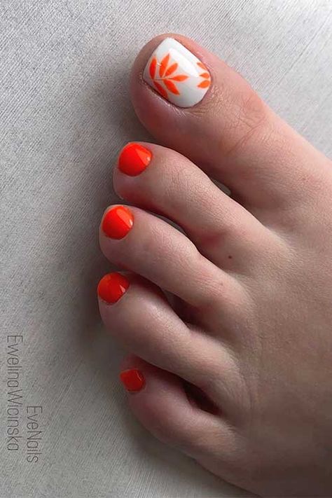 Neon orange summer toe nails with neon orange leaves on an accent off-white big toe Orange Pedicure Ideas Summer, Orange Toenail Designs, Orange Toes Nails, Orange French Tip Toes, Tropical Toe Nail Designs, Orange Toe Nail Designs, Orange Pedicure Ideas, Beautiful Toe Nails, Cute Toe Nails Designs