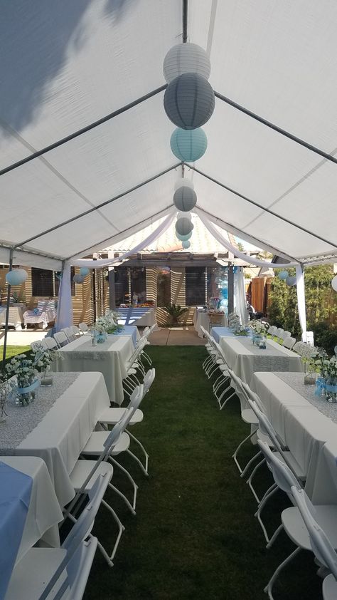 Outdoor Tent Graduation Party, Tent In Backyard For Party, Backyard Patio Dinner Party, Barbecue Baby Shower Ideas Backyards, Small Tent Party Ideas Backyards, Decorating Backyard For Party, Outdoor Tent Decorations Backyards, Outside Baby Shower Ideas For Boys, Backyard All White Party Ideas