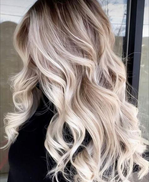 Ash Blonde Balayage On Light Brown Hair, Realistic Blonde Hair, Dark Brown Hair With Blonde Highlights Balayage Medium Lengths, Blonde For Dark Roots, Baylage Hair With Money Pieces, All Over Blonde Hair Color Vs Highlights, 2025 Haircut, Blonde Shadow Root With Money Piece, Root Melt Blonde