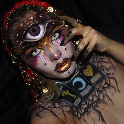 Fortune Teller Halloween Costume Idea Creepy Fortune Teller, Diy Fortune Teller Costume, Circus Fortune Teller, Diy Fortune Teller, Fortune Teller Costume Diy, Halloween Fortune Teller Costume, Fortune Teller Makeup, Fortune Teller Halloween, Fortune Teller Costume