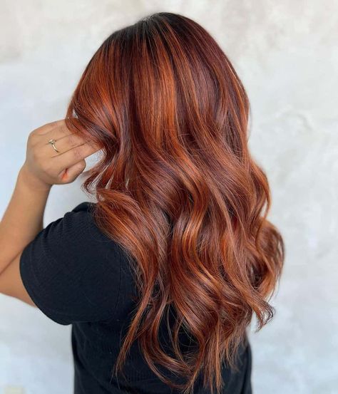 Fashion Bax Copper With Dimension Hair, Boliage Hair Red Head, Copper With Dimension, Copper Hair With Dark Roots And Money Piece, Long Copper Hair Balayage, Copper Hair For Summer, Ginger Hair With Dimension, Auburn Copper Balayage, Bright Copper Balayage