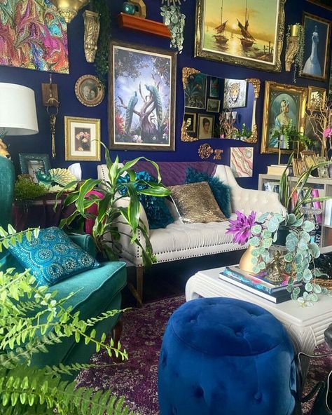 Small Colorful Room, Eclectic And Boho Decor, Eclectic New Orleans Decor, Bohemian Studio Decor, Colorful Maximalist Office, Vibrant Interior Paint Colors, Blue Boho Bathroom Ideas, Accent Wall Maximalist, Tropigoth Decor