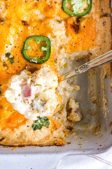 This rich and cheesy jalapeno popper cauliflower casserole with bacon is a great low-carb choice for dinner. It's simple to prepare and reheats well so you can enjoy it for lunch the next day! Naturally gluten-free. #jalapenopoppercauliflowercasserole #jalapenopoppercasserole #lowcarbcasserole #cauliflowercasserole #ketocasserole Bacon Onion Jam, Casserole With Bacon, Jalapeno Popper Grilled Cheese, Bacon Cauliflower, Onion Jam, Low Carb Casseroles, Keto Casserole, Cauliflower Casserole, Jalapeno Popper