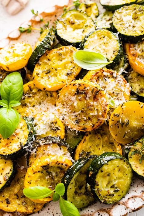 Easy Oven Roasted Zucchini and Yellow Squash Recipe - CucinaByElena Roasted Zucchini And Yellow Squash, Yellow Zucchini Recipes, Baked Salmon Steak, Yellow Squash Recipe, Salmon Steak Recipes, Healthy Steak Recipes, Roasted Zucchini And Squash, Oven Roasted Zucchini, Zucchini In The Oven