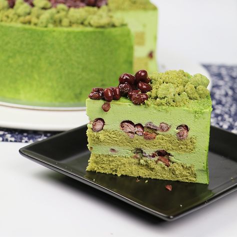 Matcha Red Bean Cream Cake – Phoon Huat Red Bean Cake Recipe, 7inch Cake, Red Bean Cake, Matcha Red Bean, Matcha Mousse, Ogura Cake, Asian Dessert Recipes, Mochi Cake, Bean Cake